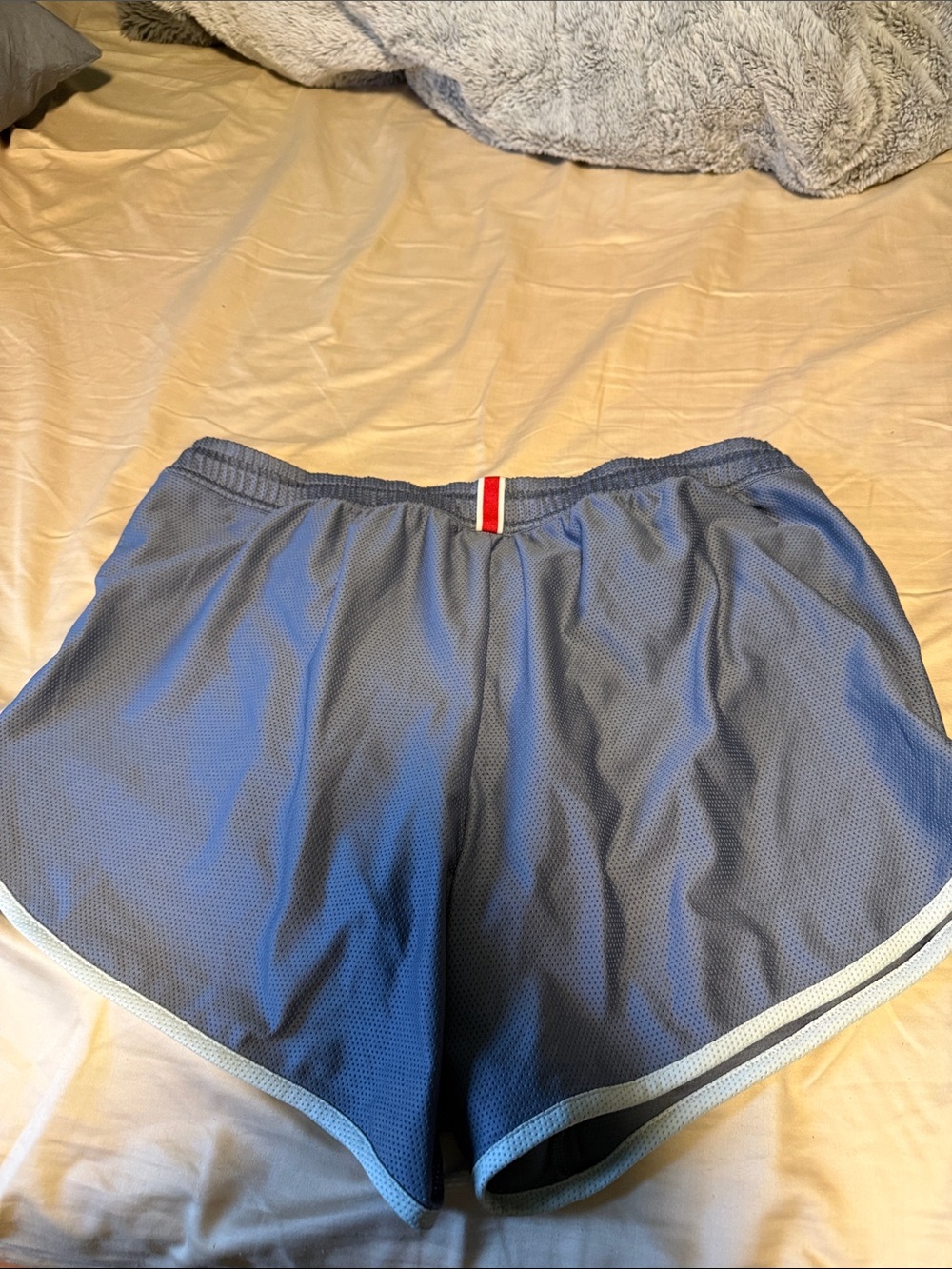 Tracksmith van cortland shorts mens size L - Picture 4 of 4